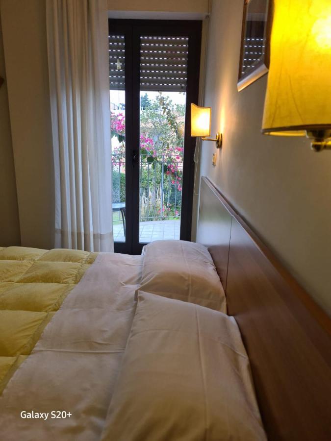 Hotel Lido فاستو المظهر الخارجي الصورة
